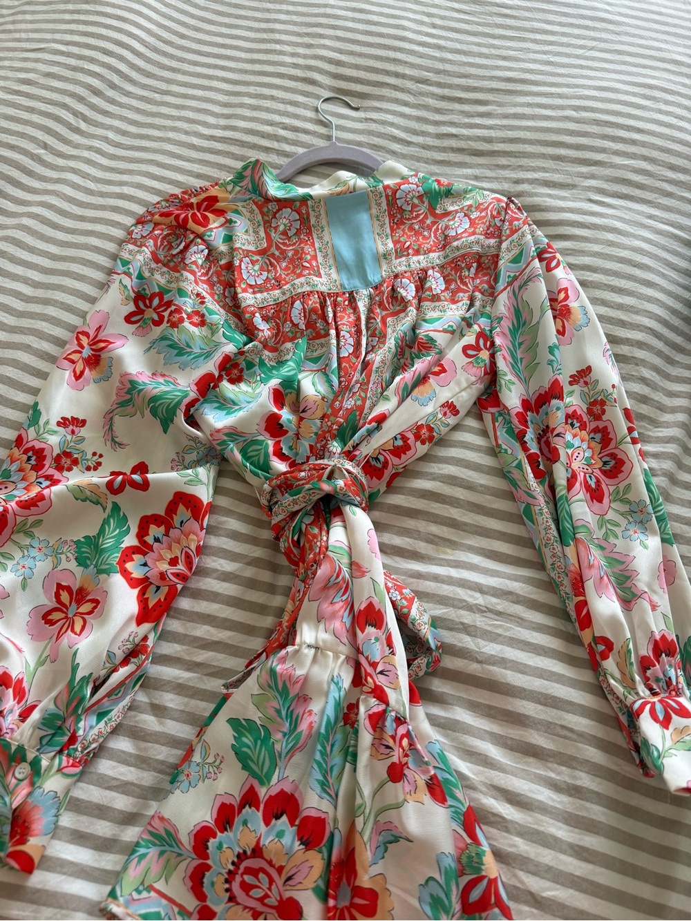 Floral Tie-Front Women’s dress in Red & Green - Picture 4 of 4